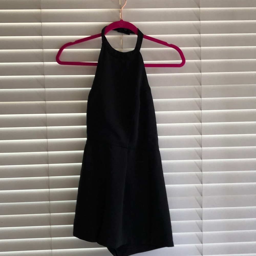 Forever 21 black romper open back S/M